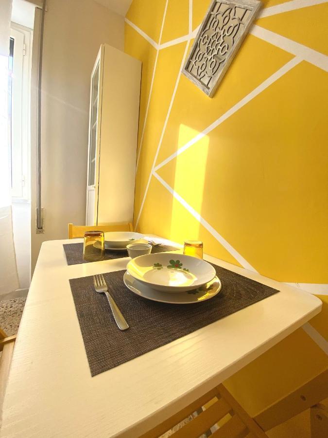 Scauri Attico Panoramico Apartment Минтурно Екстериор снимка