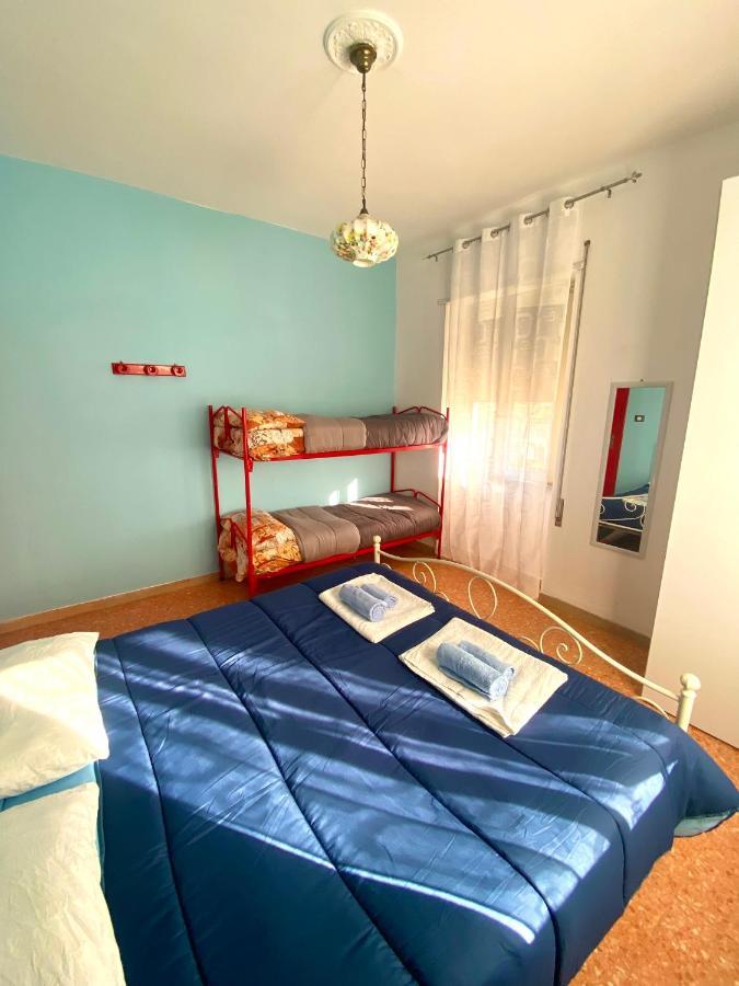 Scauri Attico Panoramico Apartment Минтурно Екстериор снимка