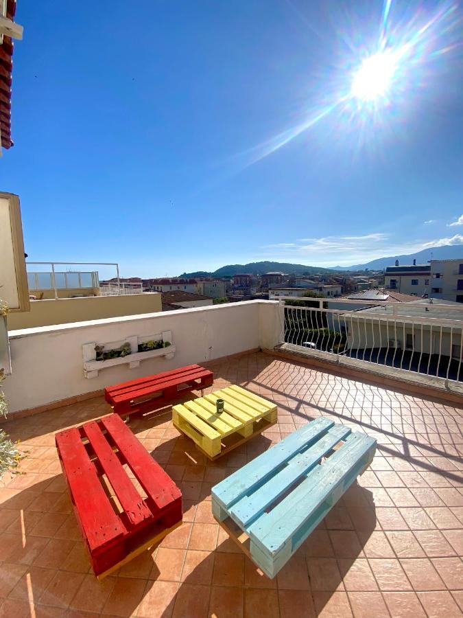 Scauri Attico Panoramico Apartment Минтурно Екстериор снимка